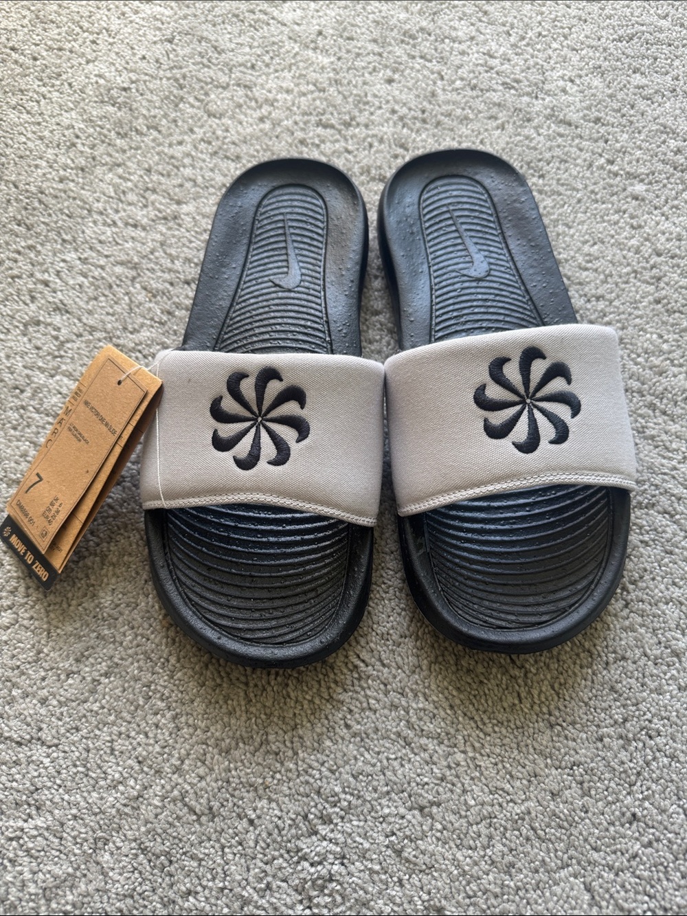 Nike Victori One Slides
